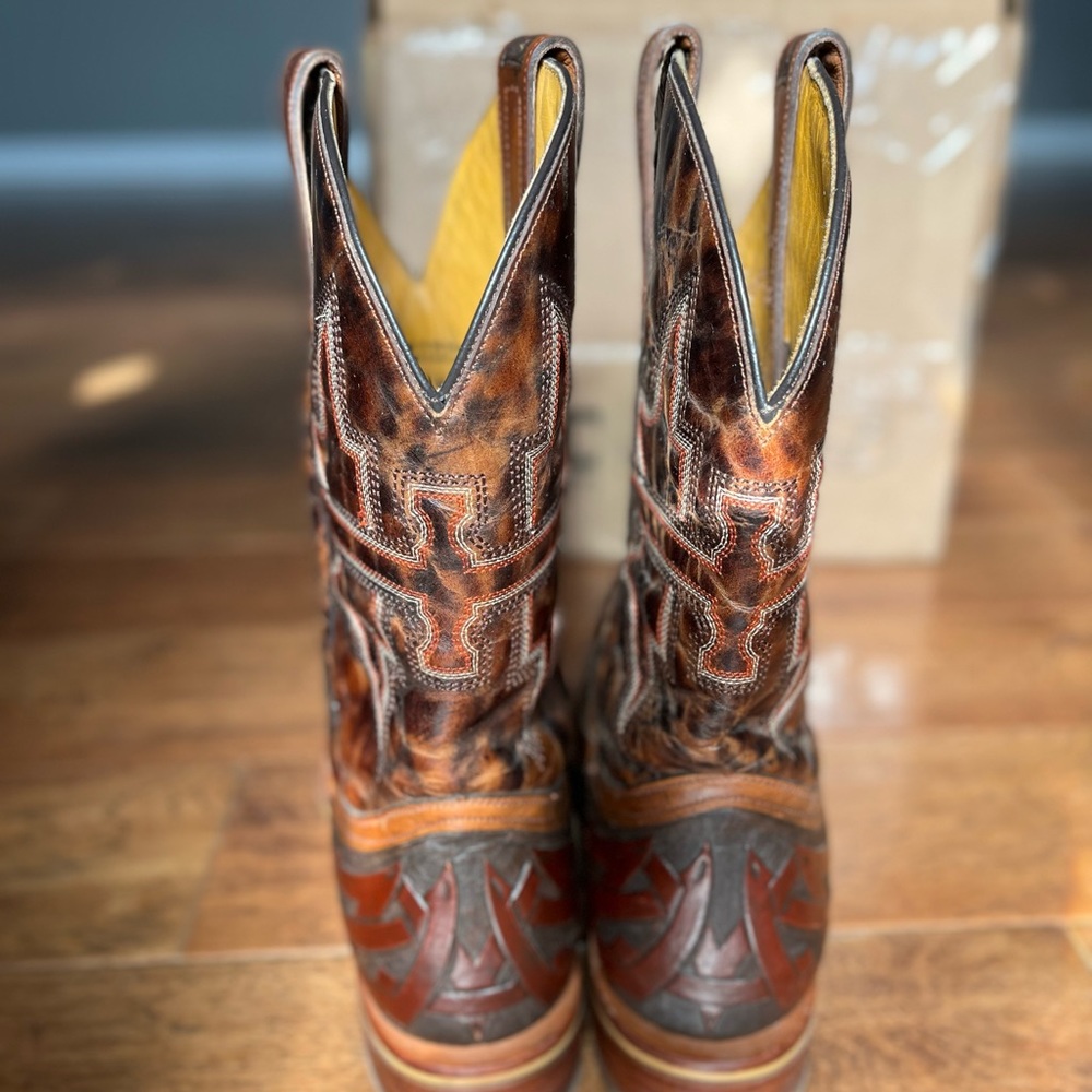 Tin Haul CO. Cowboy boots! Mens 10